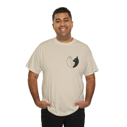 Yin-Yang Cat Love T-Shirt – Minimalistisches Valentinstagsgeschenk für Paare &amp; Katzenliebhaber