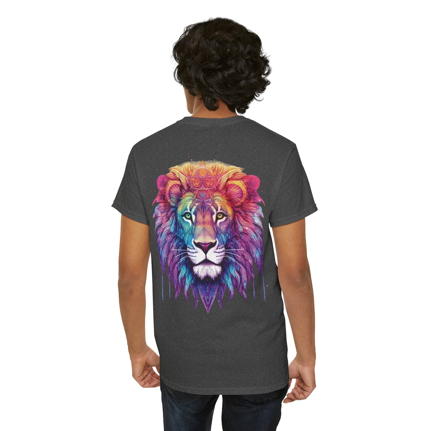 Das "Dreamscape Lion" T-Shirt