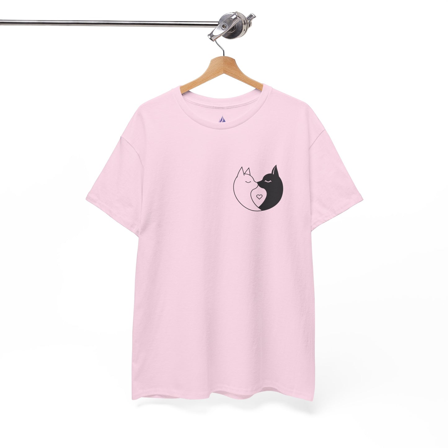 Yin-Yang Cat Love T-Shirt – Minimalistisches Valentinstagsgeschenk für Paare &amp; Katzenliebhaber