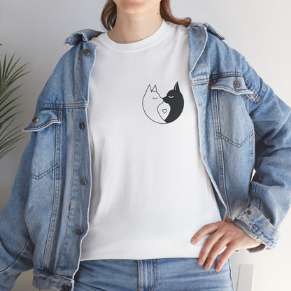 Yin-Yang Cat Love T-Shirt – Minimalistisches Valentinstagsgeschenk für Paare &amp; Katzenliebhaber