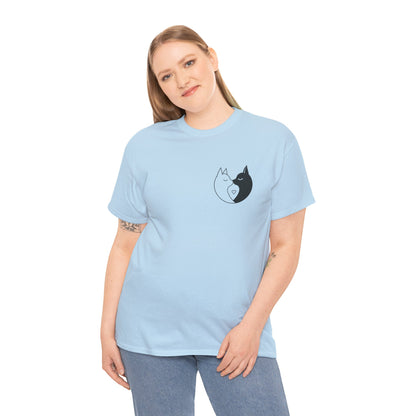 Yin-Yang Cat Love T-Shirt – Minimalistisches Valentinstagsgeschenk für Paare &amp; Katzenliebhaber