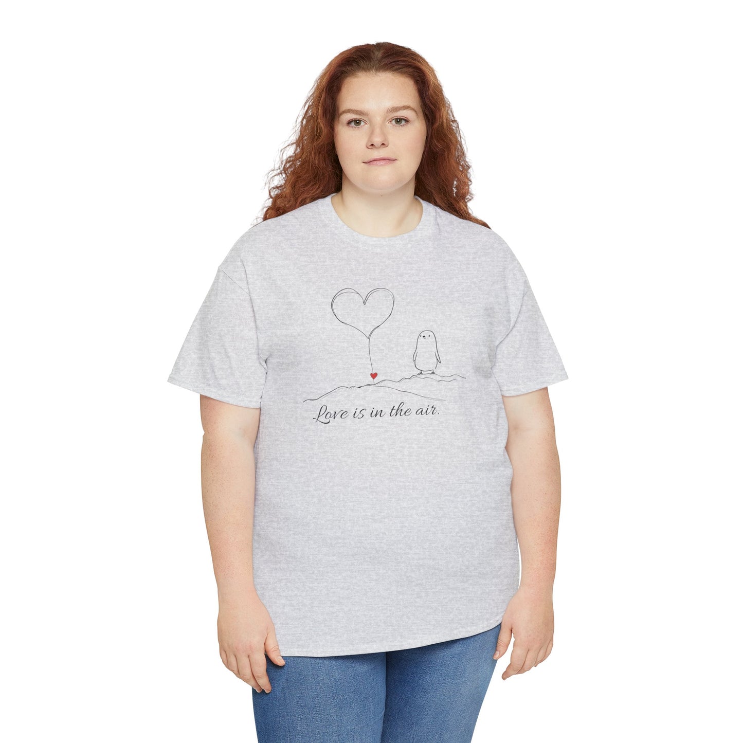 Love Is in the Air T-Shirt – Minimalistisches romantisches Pinguin-Design zum Valentinstag