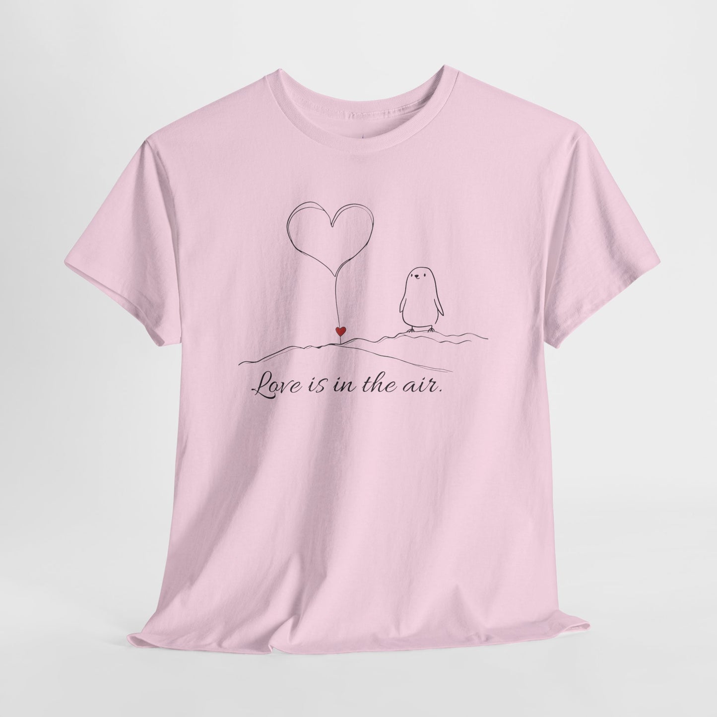 Love Is in the Air T-Shirt – Minimalistisches romantisches Pinguin-Design zum Valentinstag